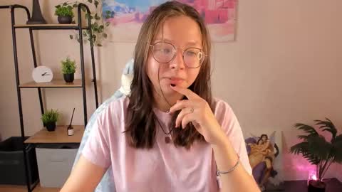 NOORA online show from October 24, 1:24 am