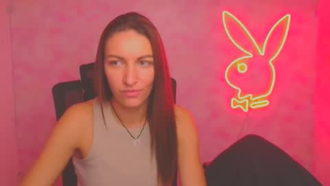 Nora online show from September 30, 1:27 pm