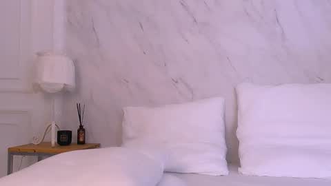 noraaddams online show from October 26, 2:39 am