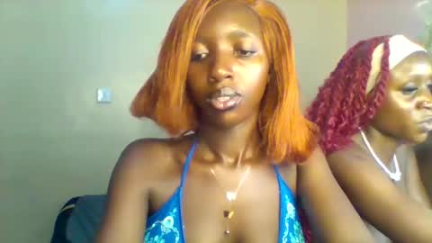 Norababy20 online show from May 11, 4:40 am