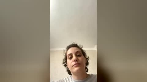 norablues online show from June 25, 11:48 am