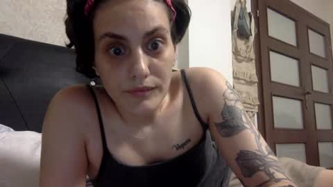norablues online show from July 7, 7:29 pm