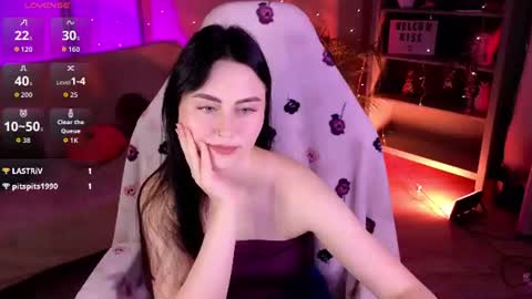 Nora online show from June 16, 5:54 am