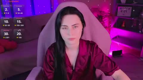 Nora online show from June 22, 5:37 am