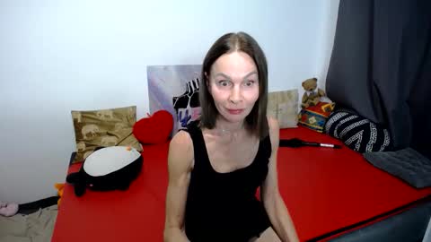 Nora online show from September 16, 6:31 pm
