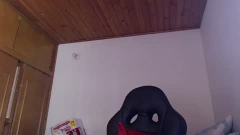 noreen_ online show from July 23, 5:33 pm