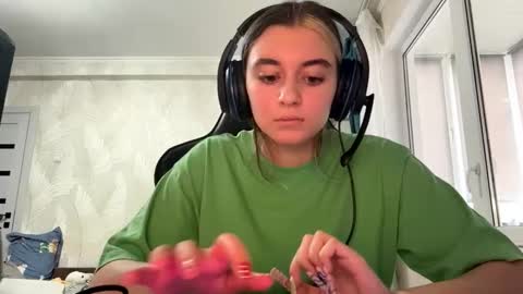 Snapshot of norinefrymyer chatting on February 26, 6:23 am Elena online show from February 26, 6:23 am