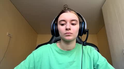 Snapshot of norinefrymyer chatting on March 12, 7:14 am Elena online show from March 12, 7:14 am