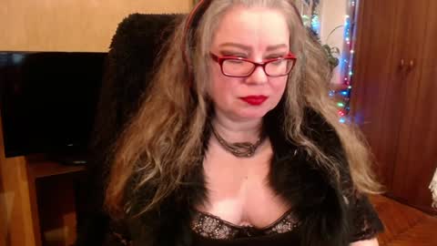 miss Tress online show from January 13, 6:16 pm