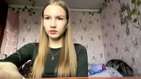 Lina online show from September 16, 6:14 am