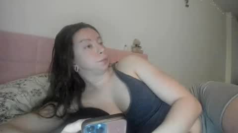 Emily snow online show from February 20, 11:16 pm