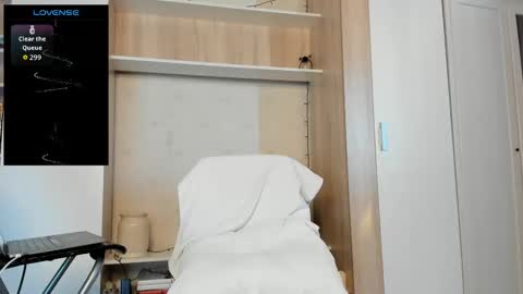 Snapshot of north_stallion chatting on March 11, 7:03 am North stallions online show from March 11, 7:03 am