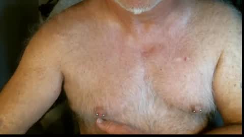 northcountryguy762 online show from October 27, 1:26 pm