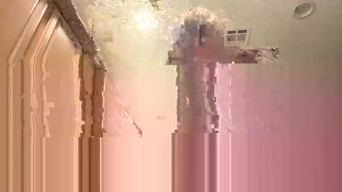 Snapshot of northofsouth_xxx chatting on May 1, 8:52 am northofsouth_xxx online show from May 1, 8:52 am