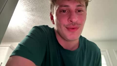 Snapshot of northofsouth_xxx chatting on May 6, 11:04 am northofsouth_xxx online show from May 6, 11:04 am