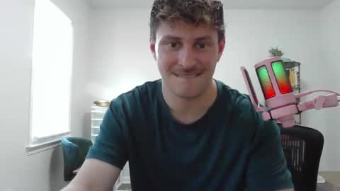 Snapshot of northofsouth_xxx chatting on May 19, 1:28 pm northofsouth_xxx online show from May 19, 1:28 pm