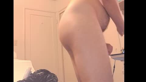 Snapshot of not_john_wick chatting on January 20, 1:00 pm not_john_wick online show from January 20, 1:00 pm