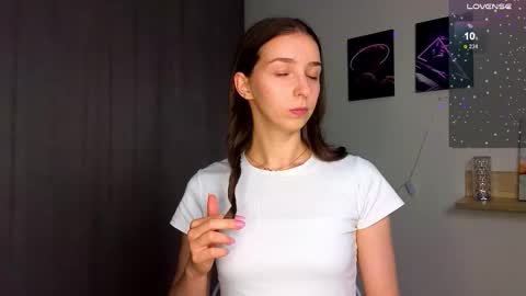 Snapshot of not_yourtoy chatting on September 24, 2:09 pm Hello My name is Helene NTMU Finger up if u like what u see online show from September 24, 2:09 pm