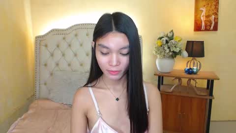 Snapshot of notaestheticallykyline chatting on December 24, 6:55 am Kyline online show from December 24, 6:55 am