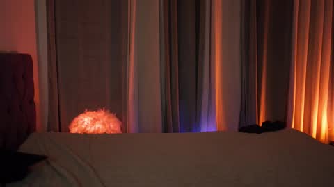 Tina online show from February 27, 8:09 pm