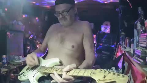 notflamingfart online show from February 17, 7:31 pm