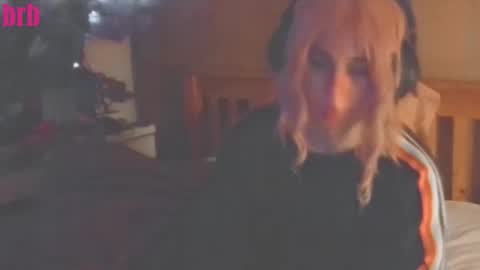 Snapshot of notyourfemboi chatting on November 1, 4:14 am Lucy online show from November 1, 4:14 am