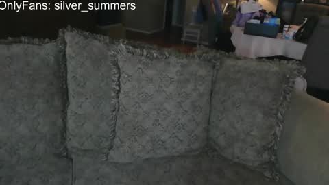 Snapshot of nouveauho3 chatting on February 26, 2:43 am Nouveauho3 online show from February 26, 2:43 am