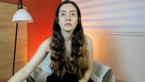 Snapshot of nova_grey__ chatting on June 9, 1:01 pm nova_grey__ online show from June 9, 1:01 pm