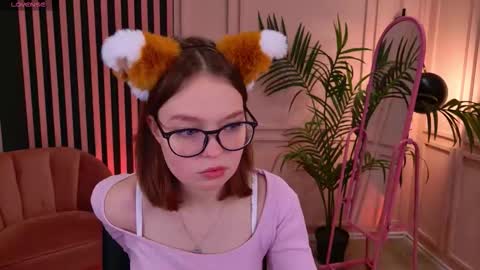 Snapshot of nova_tail chatting on February 3, 5:38 am Nova 3101 - 1 stream 06pm GMT online show from February 3, 5:38 am