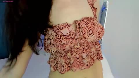 Nova online show from November 15, 4:25 pm