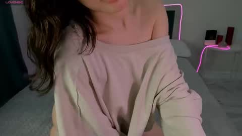 Snapshot of novaaskyy chatting on March 3, 2:45 pm Nova online show from March 3, 2:45 pm