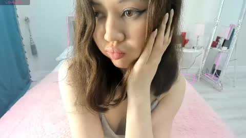 Snapshot of novaaskyy chatting on April 18, 2:32 pm Nova online show from April 18, 2:32 pm
