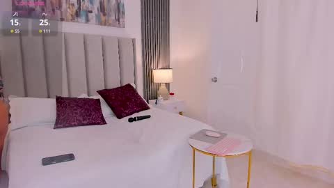 Andrea online show from November 6, 6:42 pm