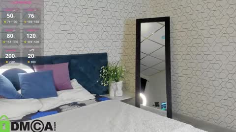 Snapshot of novalay chatting on November 24, 1:16 am Sonya online show from November 24, 1:16 am