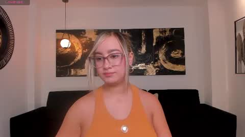 Snapshot of novasinclairx chatting on July 22, 11:24 am Nova Sinclair online show from July 22, 11:24 am
