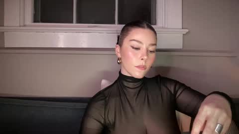 Snapshot of novavangogh chatting on March 12, 2:41 am Nova van Gogh online show from March 12, 2:41 am