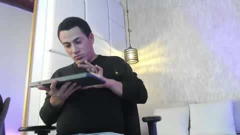 Sam  online show from March 29, 2:11 am