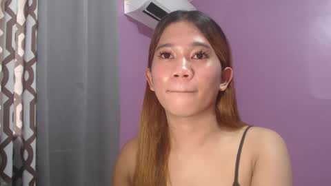 Snapshot of nuaghtyasianathena chatting on January 11, 4:27 am Athena online show from January 11, 4:27 am