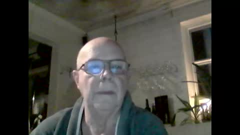 Snapshot of nudistjavist chatting on December 3, 6:48 am Haky online show from December 3, 6:48 am