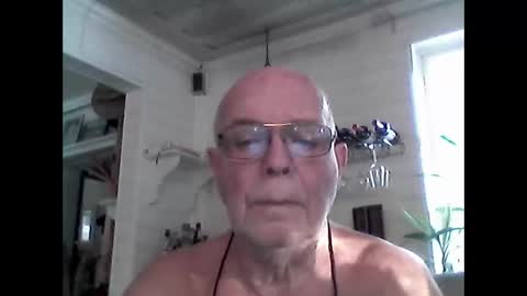 Snapshot of nudistjavist chatting on December 8, 11:57 am Haky online show from December 8, 11:57 am