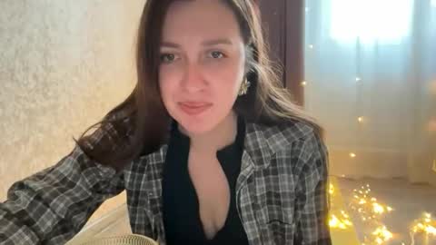 Snapshot of nuitblanche_vibes chatting on November 14, 7:18 am nuitblanche_vibes online show from November 14, 7:18 am