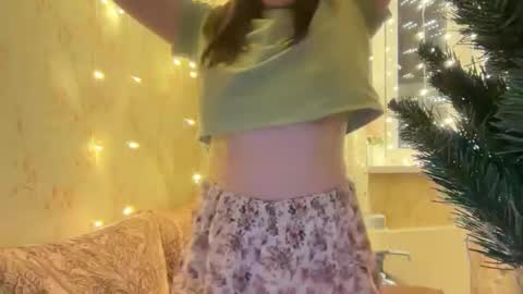 Snapshot of nuitblanche_vibes chatting on December 3, 6:50 pm nuitblanche_vibes online show from December 3, 6:50 pm