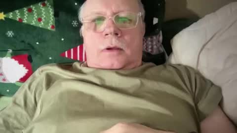 nukiss online show from February 3, 12:43 pm