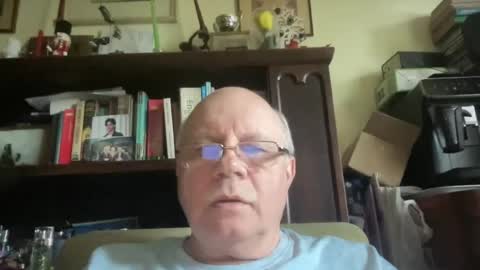nukiss online show from July 9, 7:45 am