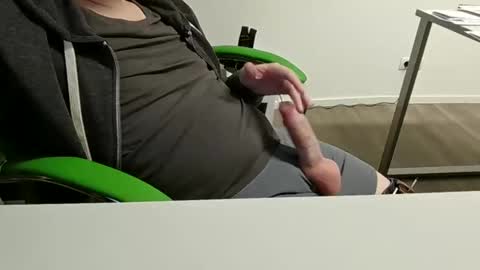 Snapshot of numlove chatting on December 19, 3:41 pm Slave for Mistress and Master online show from December 19, 3:41 pm