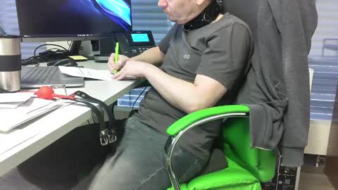 Snapshot of numlove chatting on March 7, 10:45 am Slave for Mistress and Master online show from March 7, 10:45 am