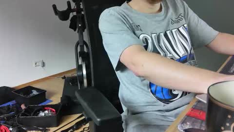 Snapshot of numlove chatting on October 22, 8:03 am Slave for Mistress and Master online show from October 22, 8:03 am