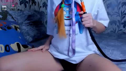 nuna_lisa online show from November 22, 9:58 pm