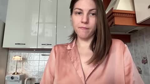 Ema online show from September 16, 5:08 am