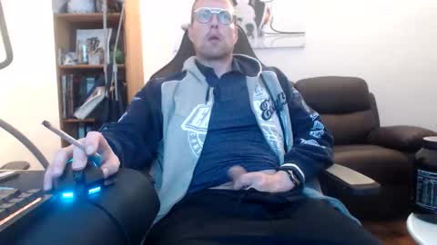 nursefan online show from October 9, 7:23 pm